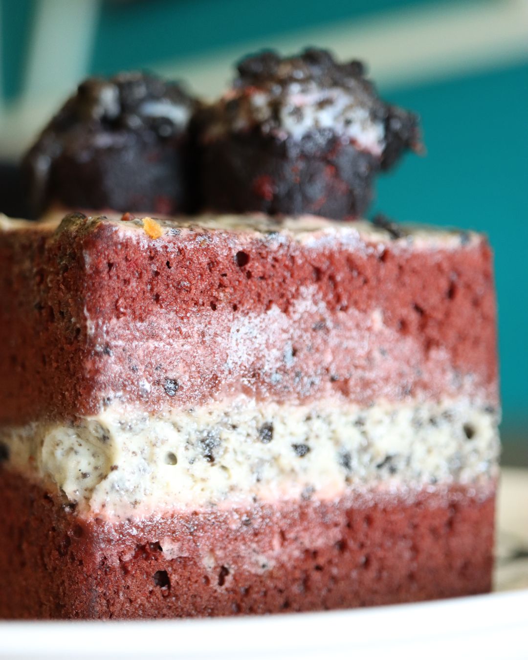 Oreo Red Velvet Mini cake