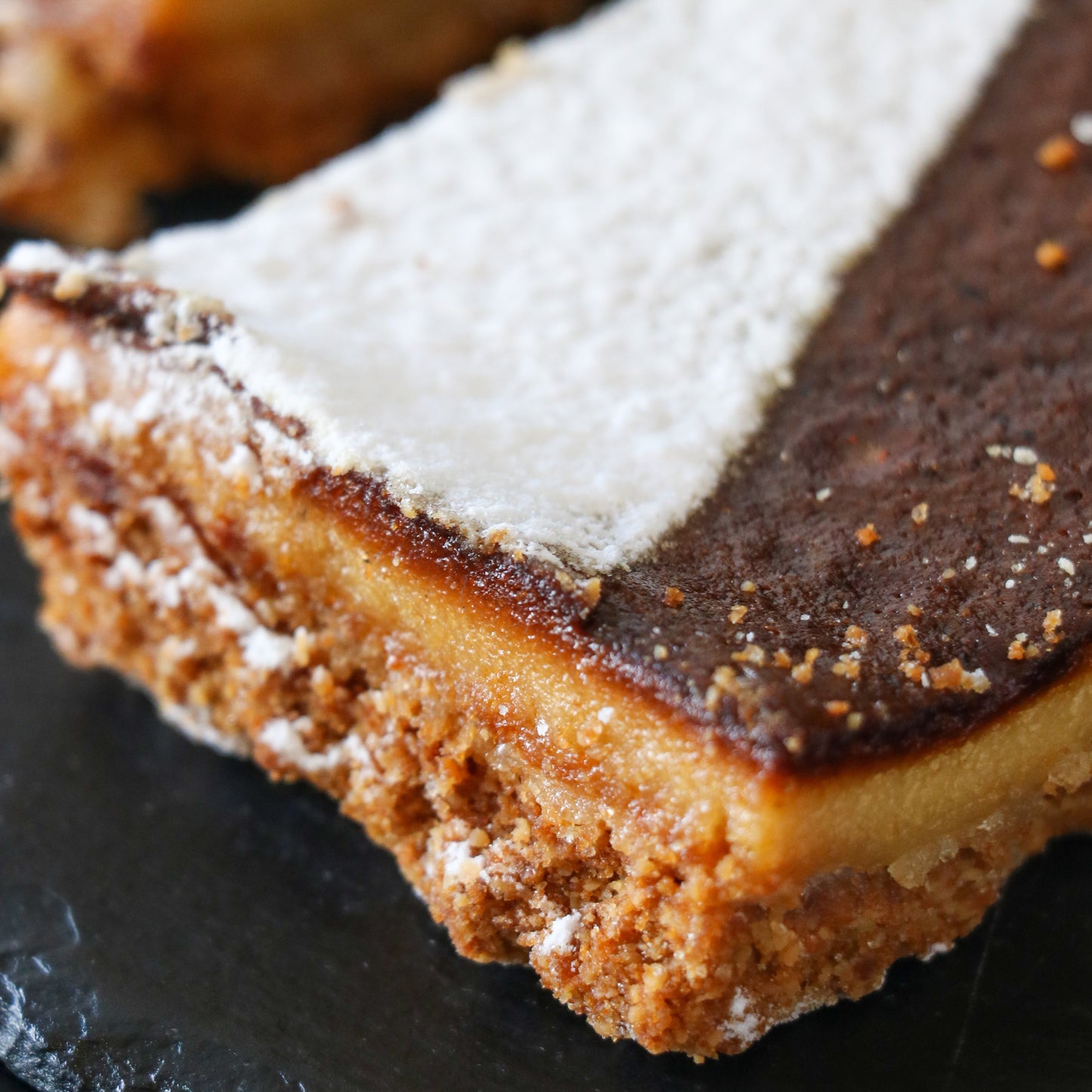 Crack Bar