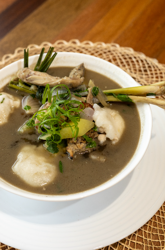 Tinolang Manok at Bilo-Bilo