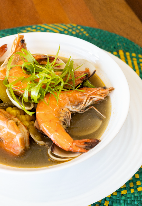 Tinolang Hipon at Halaan