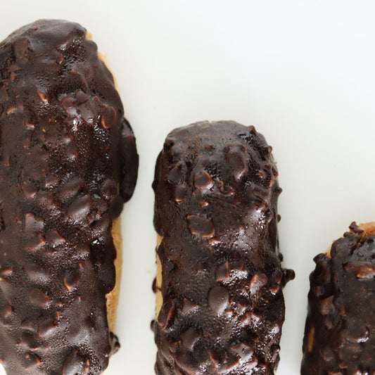 Ferrro Rocher Eclair